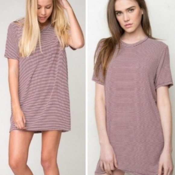 T-shirt dress! - Picture 2 of 3